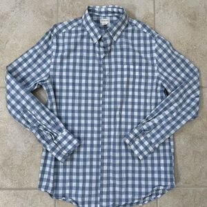 J.Crew Crewcuts Boys' flex patterned shirt
Size: 12
Color: Stone Blue/White
